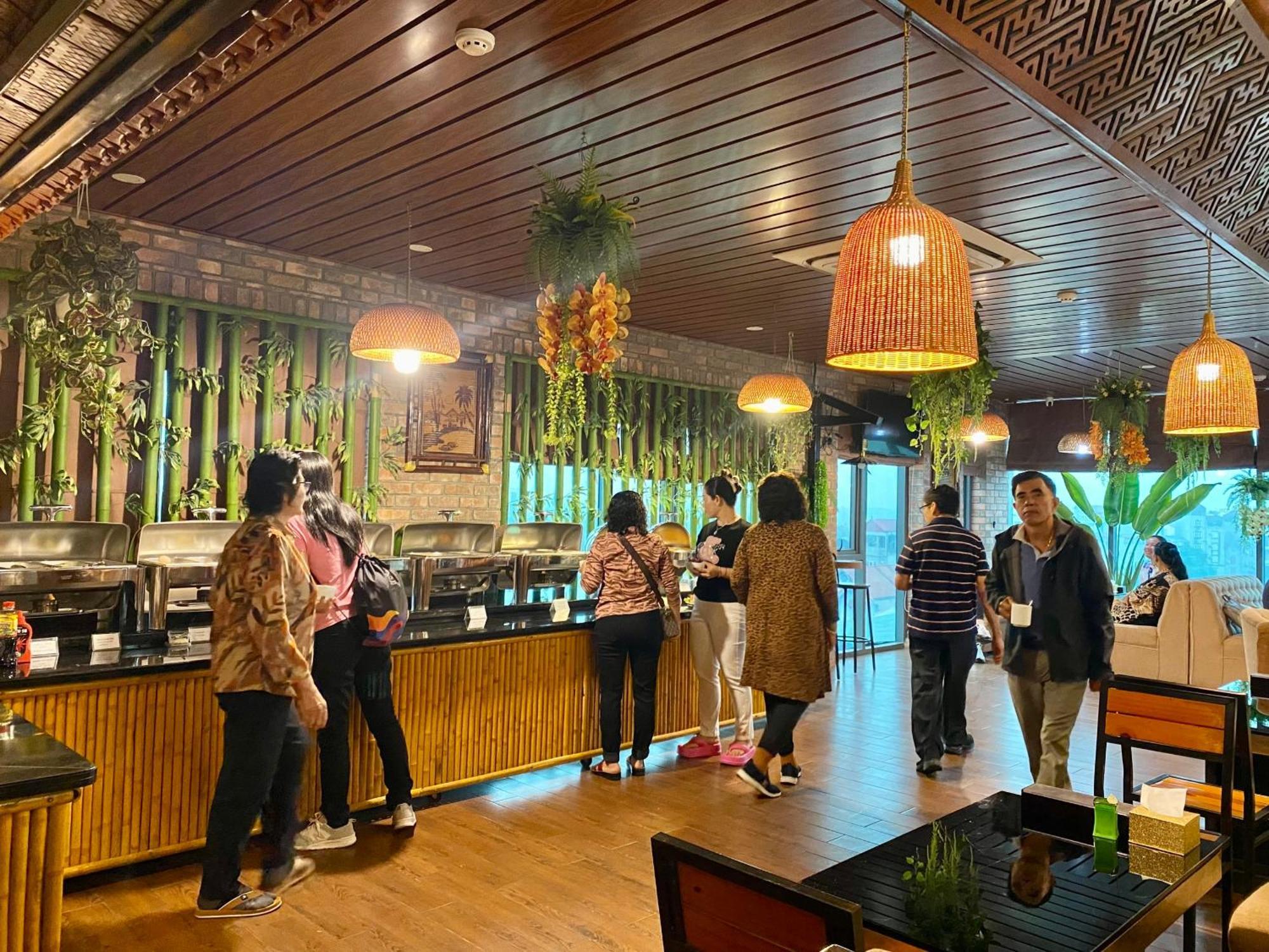 Kawasaki Noi Bai Airport Hotel Zewnętrze zdjęcie